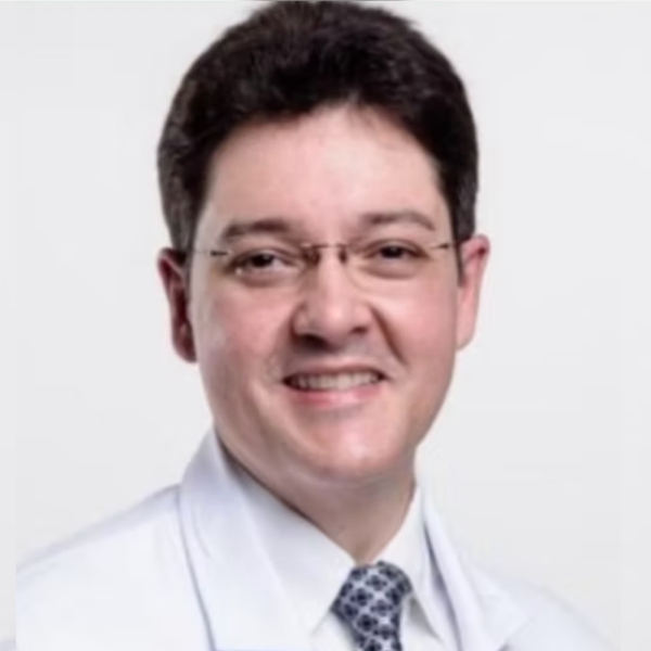 Dr. Weslley Santiago